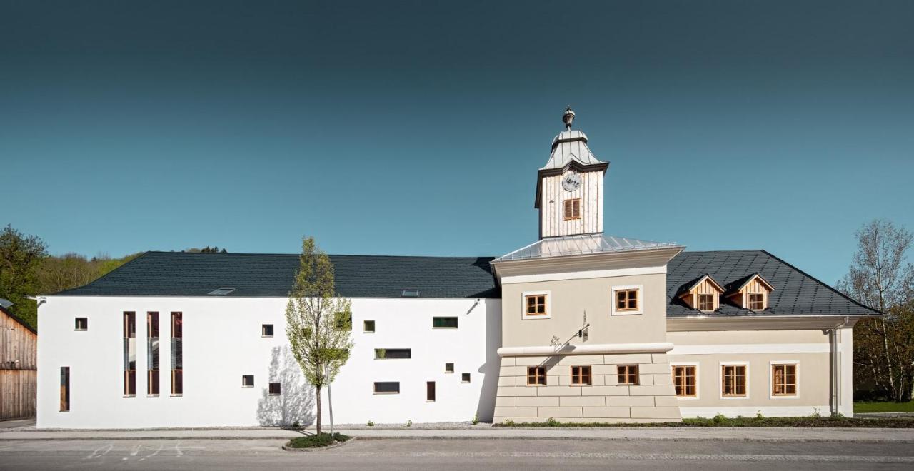 Hotel Zum Glockenturm Marktl Exterior photo